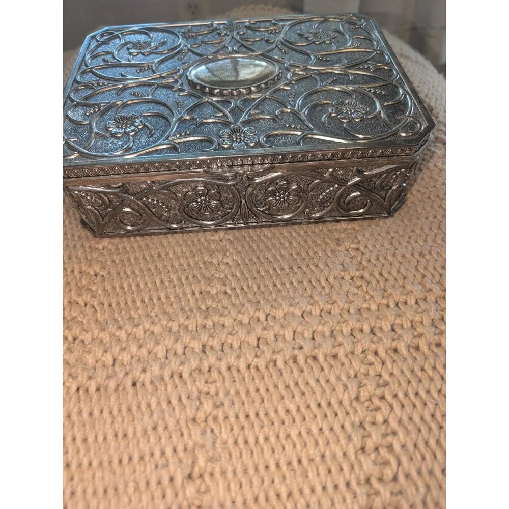 Vtg GODINGER Silver Plated Jewelry Box  Ornate Floral Embossed Felt Lining 9.5